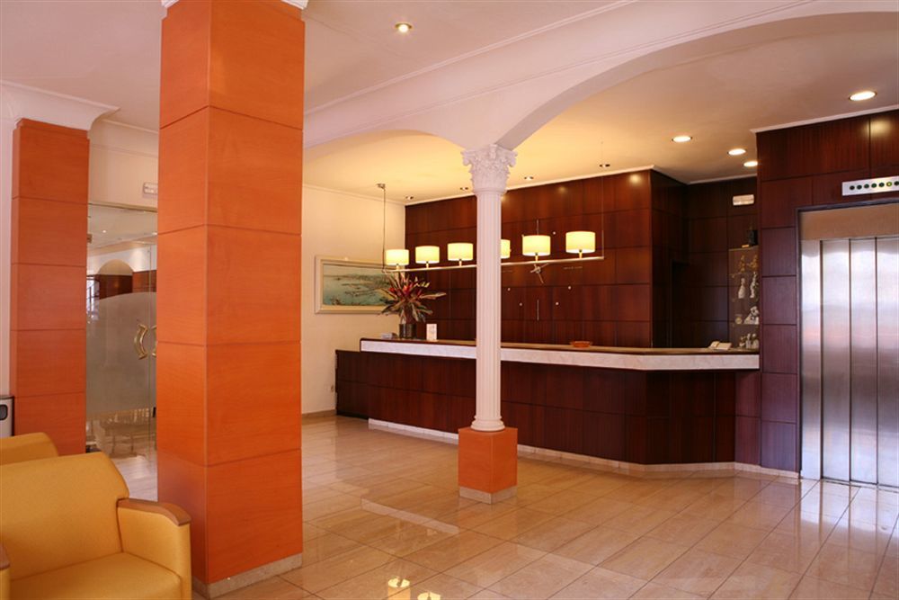 Hotel Costa Brava Бланес Екстер'єр фото